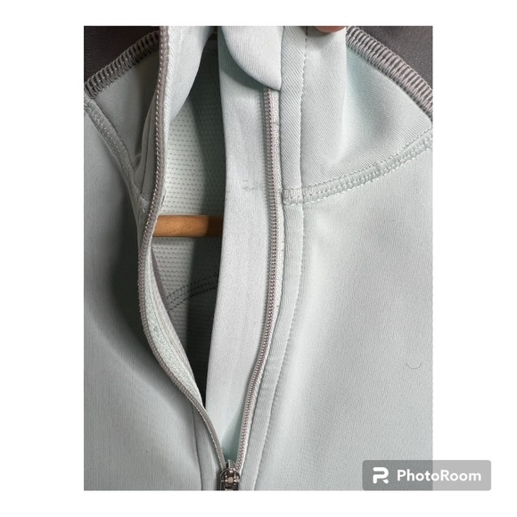 Athleta half zip - Picture 3 of 6